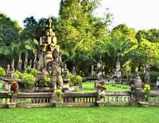 Sdostasien, Laos: Land des Lchelns - Tempelanlage